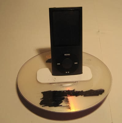 DIY iPod Dock from an old DVD Drive