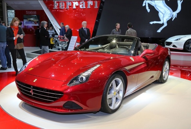 Daftar Harga Mobil Ferrari Tahun Ini Lengkap Dengan Spesifikasi