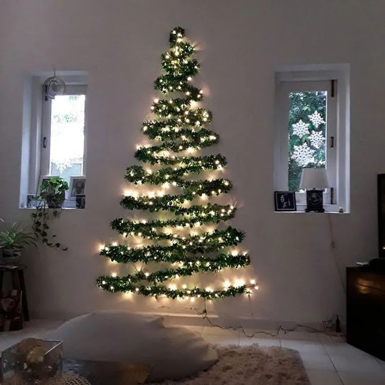 5 increíbles formas de hacer un árbol de Navidad en la pared