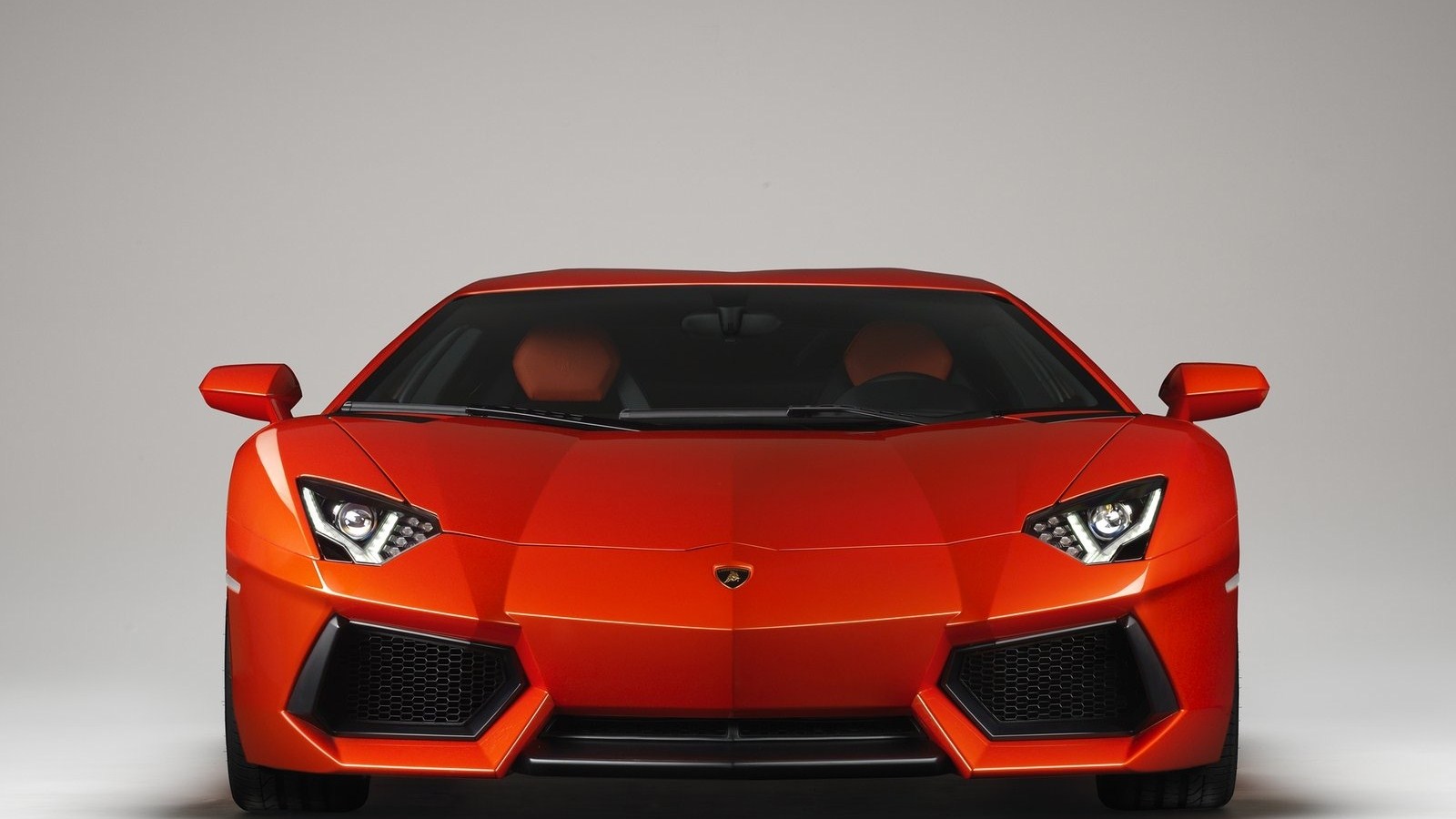 All 'bout Cars: Lamborghini Aventador