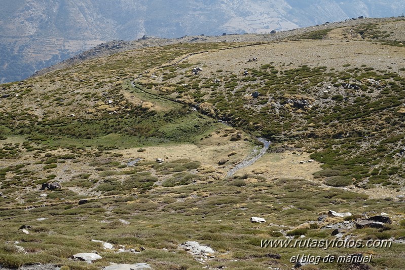 Puntal de Siete Lagunas desde Trevélez (Sierra Nevada)