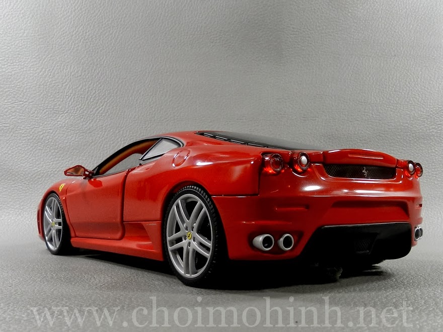 Ferrari F430 RED 1:18 Hot Wheels back