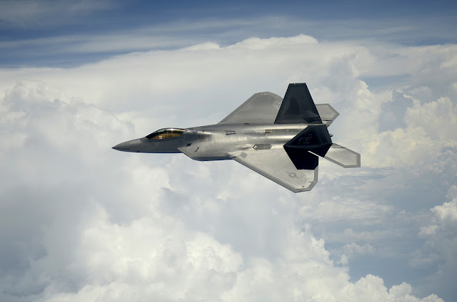 F-22 Raptor maiden flight