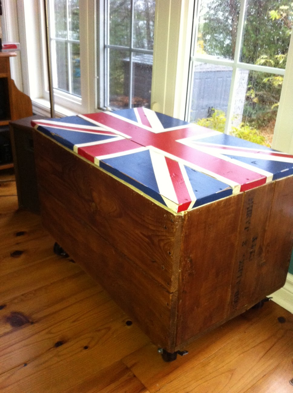 union jack bench