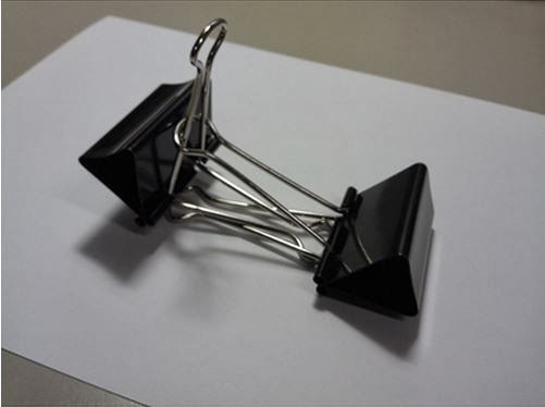 DIY Phone Holder with 3 Binder Clips - The Idea King