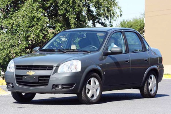 O Chevy C2 nada mais do que a reestiliza o do Chevrolet Classic no M xico