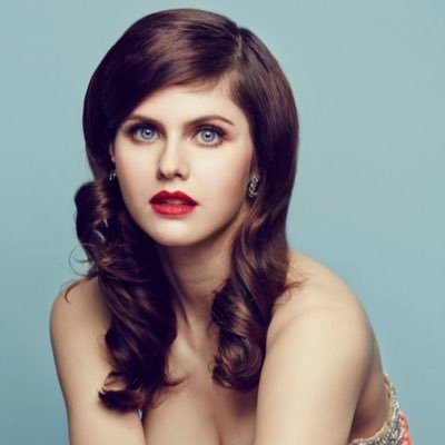 alexandra-daddario-beautiful-face