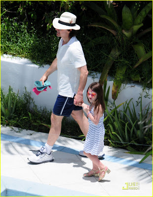 Katie Holmes & Tom Cruise Celebrates Birthday Pool Party