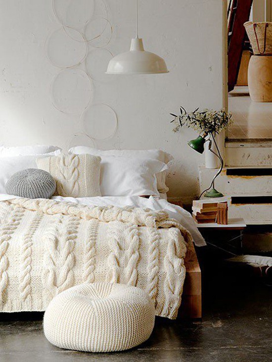 cable-knit-throws-cosy-room-winter