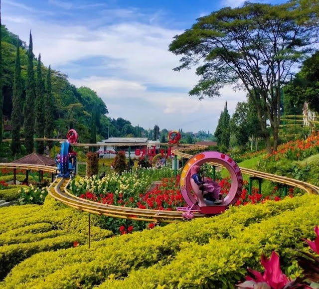 Taman Rekreasi Selecta Batu Jam Buka