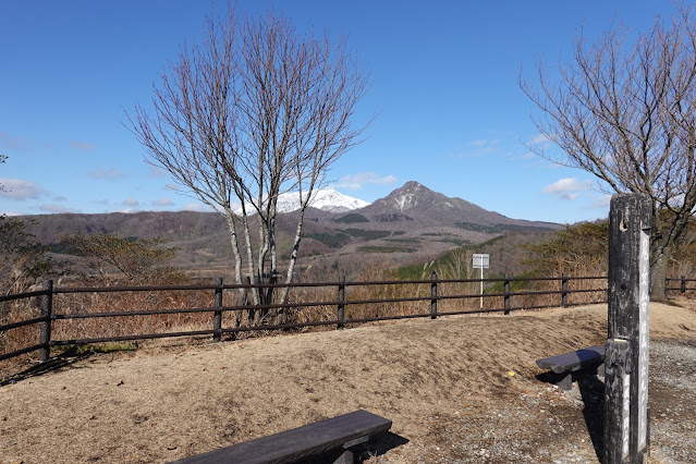 岡山県真庭市の蒜山下徳山 鬼女台