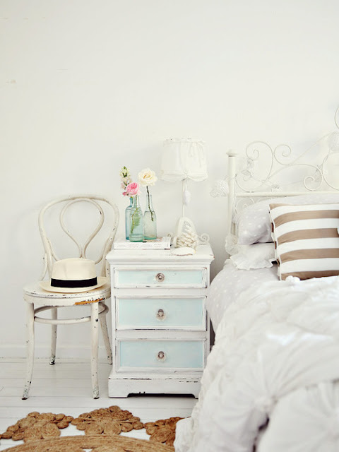 Decoración de dormitorio estilo romántico