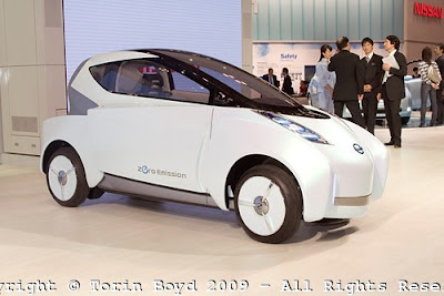 Nissan Motor showed a new hybrid electric vehicles