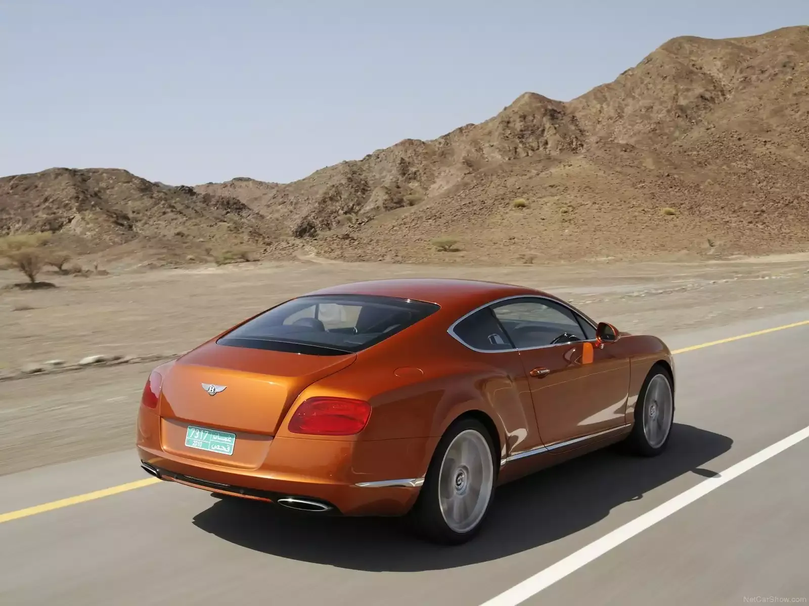 Hình ảnh xe ô tô Bentley Continental GT 2012 & nội ngoại thất