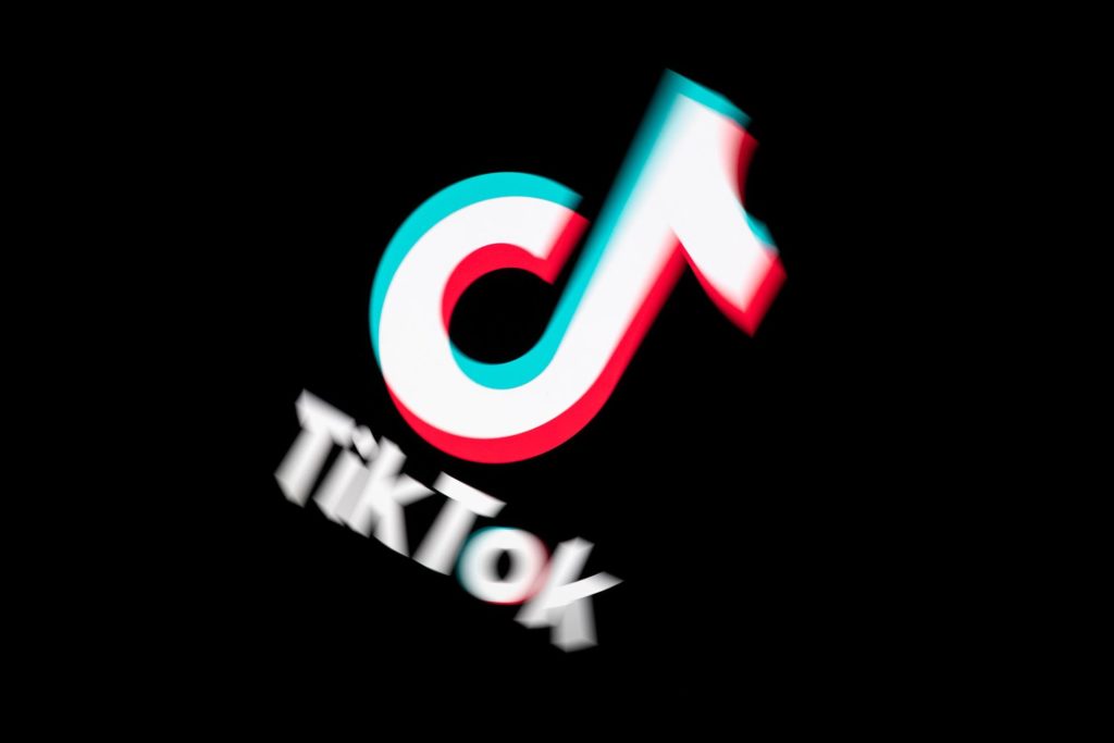 Hướng Dẫn Live Stream Trên TikTok Cực Đơn Giản