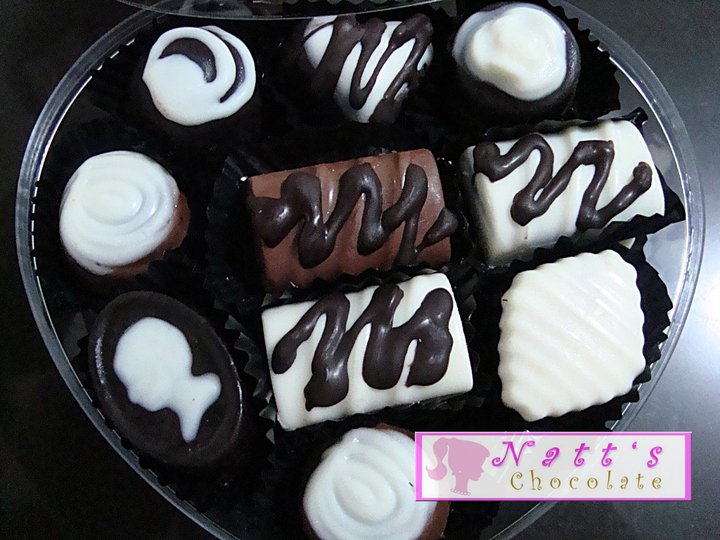 Natt's Chocolate: Kemasan Toples Love ( ISI 20 BUAH )