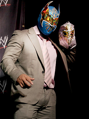 sin cara face. who is sin cara wrestler