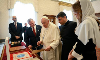 Jordanian royals meet Pope Francis in Vatican
