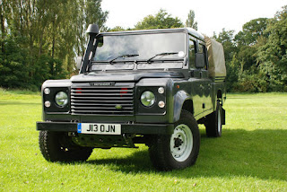 Land Rover Defender 130