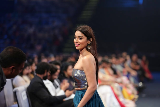 Shriya Saran Latest Pics At SIIMA Awards 2016