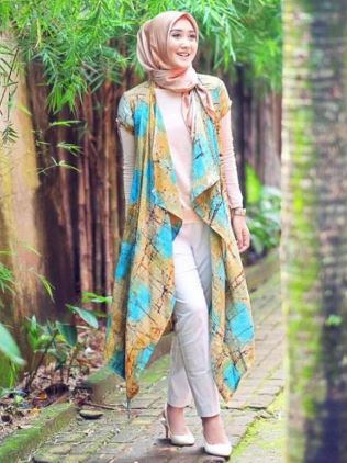 32 Koleksi Baju  Batik  Muslim 2021 Modern Terbaru