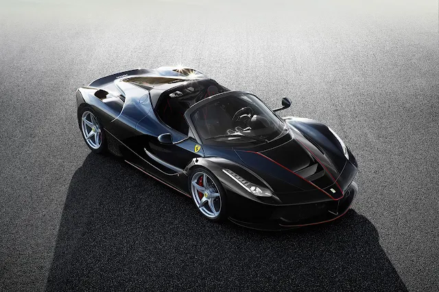 Ferrari LaFerrari Aperta: The joy of extreme open-top driving