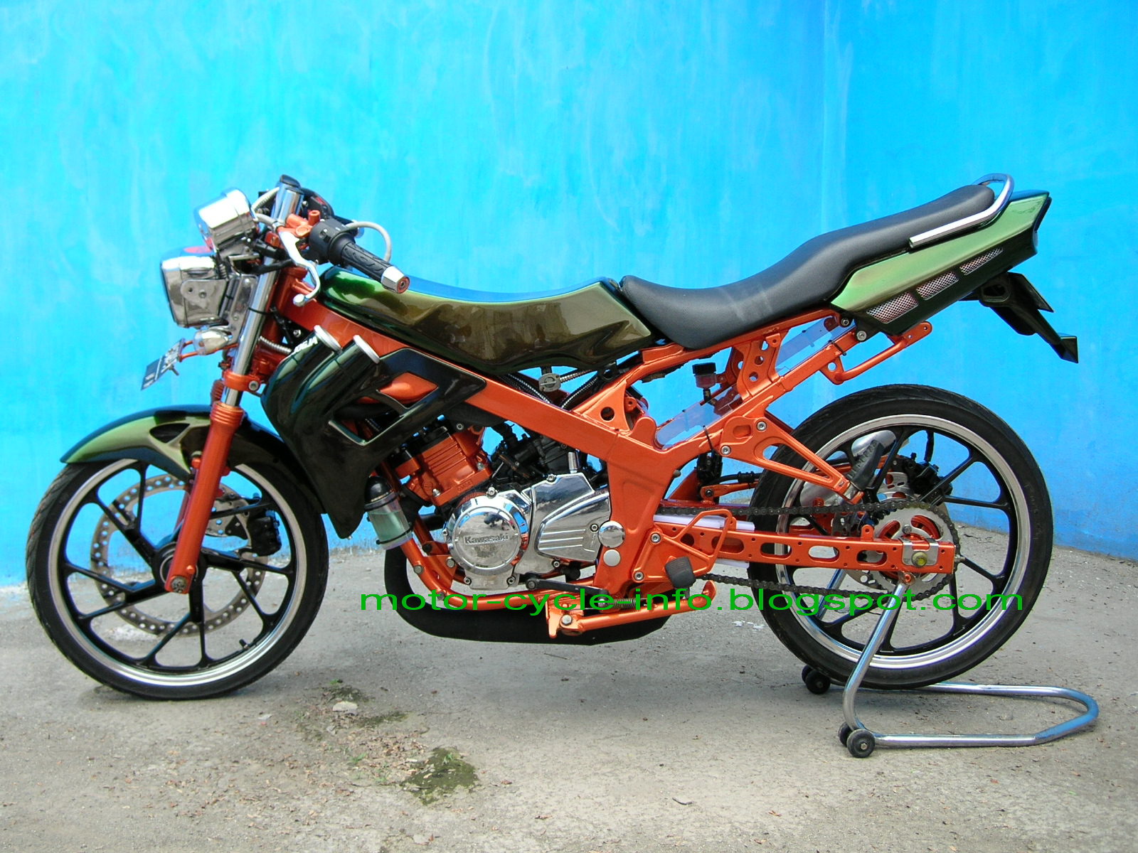 Modifikasi Motor Modifikasi Motor Kawasaki Ninja R 150
