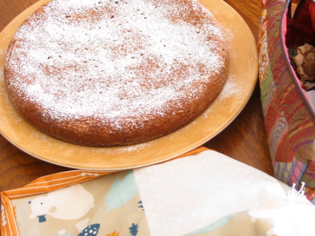 Walnut cake