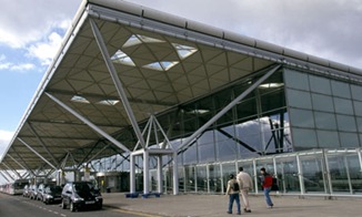 Stansted-airport-strike-008