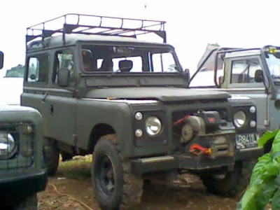 Gambar Modifikasi Mobil Land Rover