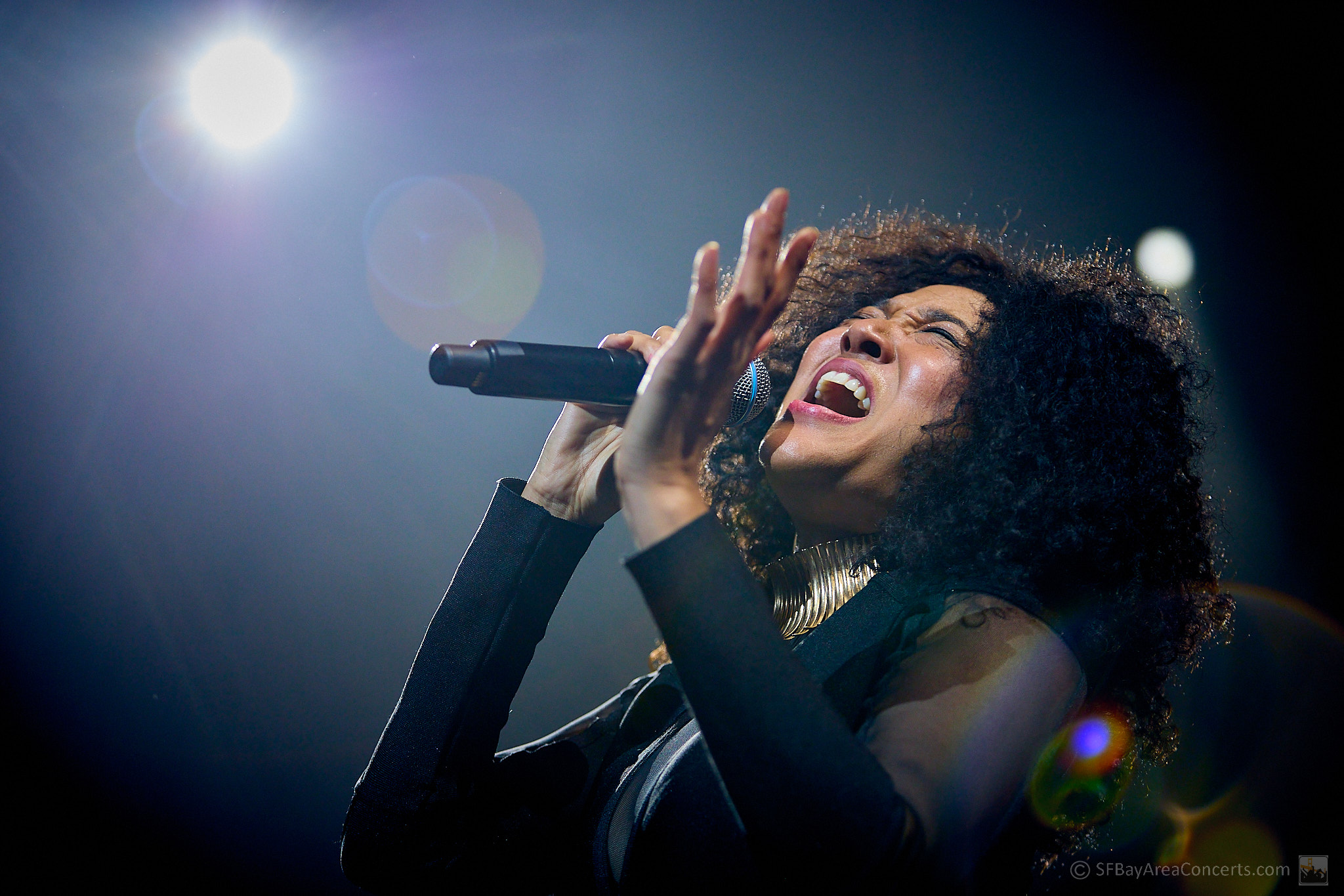 Judith Hill @ the SAP Center (Photo: Kevin Keating)