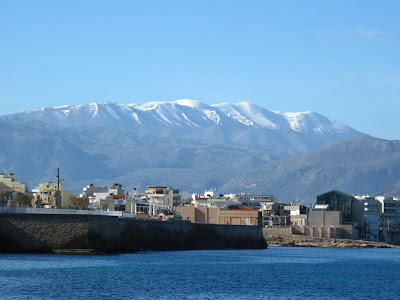 Snowy mountains behind Heraklion - preparation for London?