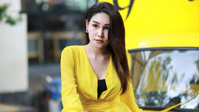 Rita Nutchuda – Most Beautiful Transgender Fashion Models Thailand Instagram