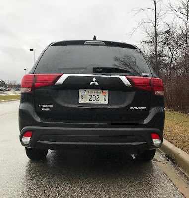 2018 Mitsubishi Outlander Review