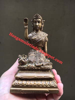 thai amulet dewi nang kwak untuk memanggil rejeki, kekayaan dan kesuksesan