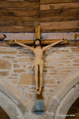 Pont Aven - chapelle de Trémalo - Christ