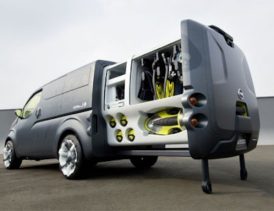 Interior of Nissan NV200 2