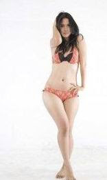 Foto Bikini Tika Putri Bugil