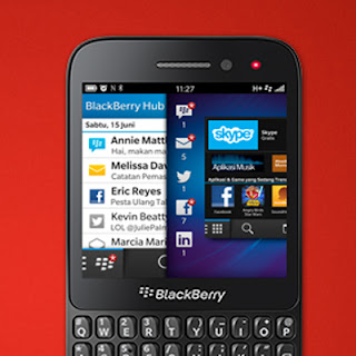 HUB blackBerry Q5