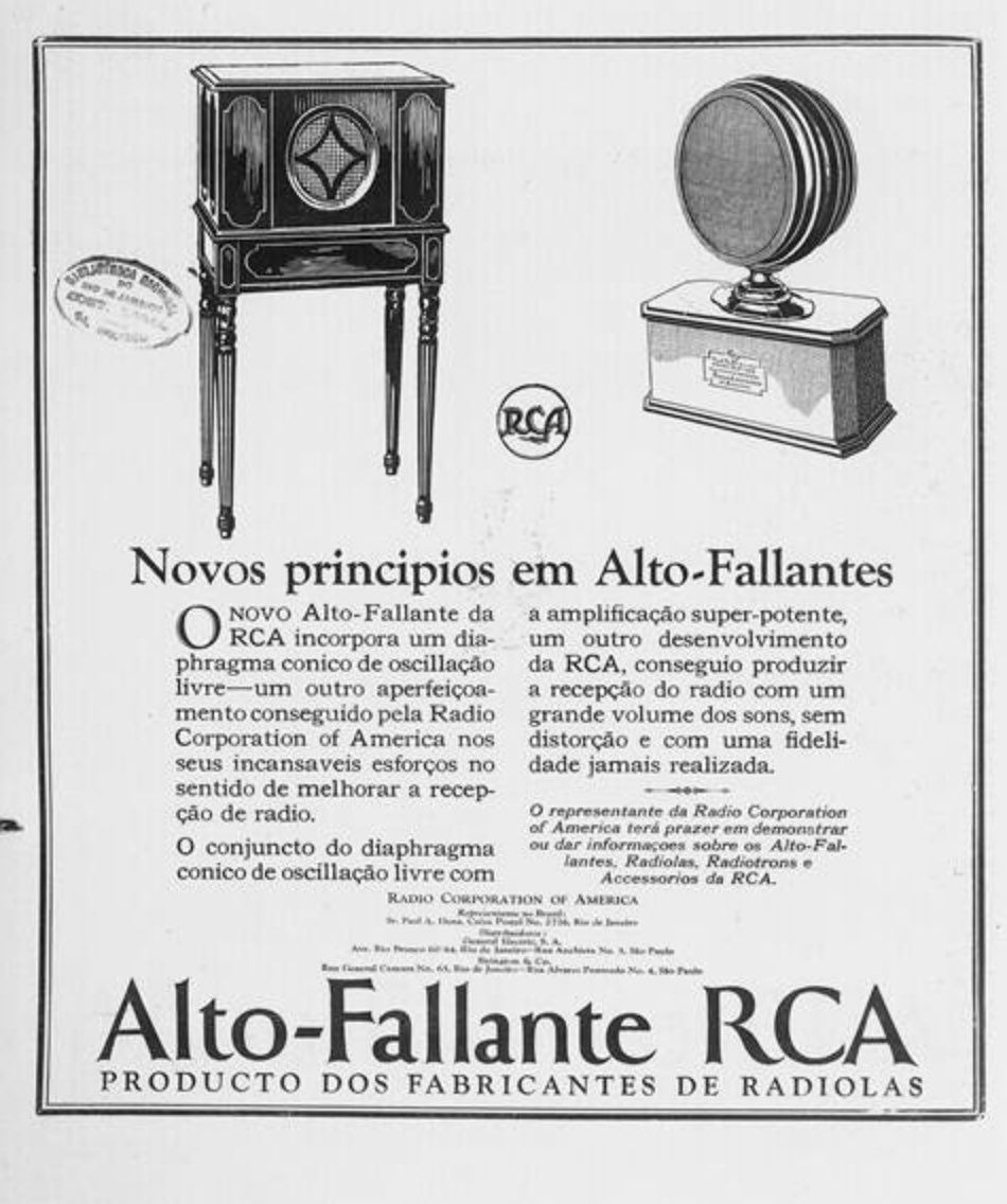 Anúncio antigo da RCA apresentando sua linha de alto falantes em 1926