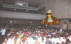 crowd_2