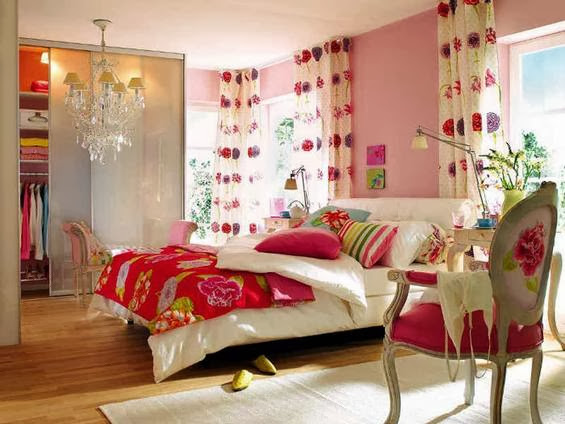 master bedroom design ideas in bright colors