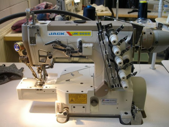 sewing machine industrial