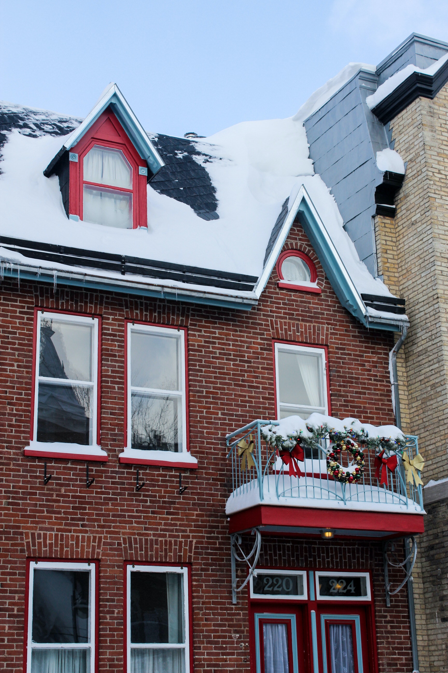 Does Home Insurance Cover Roof Collapse from Snow
