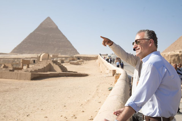بالصور.. شاهد زيارة الرئيس الأمريكي جوناثان كوهين للقوة والمراقبين متعددي الجنسيات في سيناء