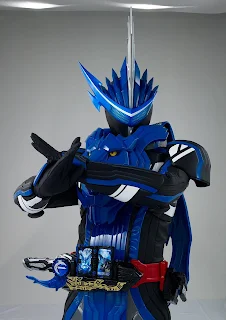 Tokusha Damashii: Kamen Rider Blades - Lion Senki Form