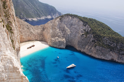 Best And Awesome Beach In Greece