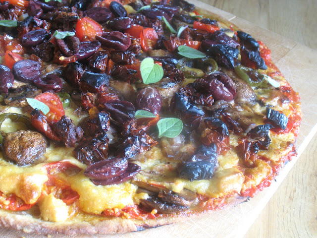 Sun-Dried Tomato Pizza amongst Olives in addition to Cashew Cheese