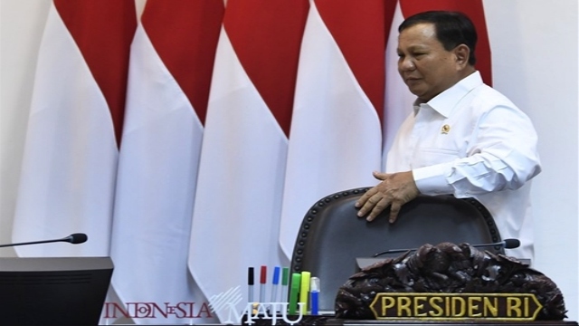 Jokowi Terancam Dilengserkan, Rocky Gerung Ungkap Prabowo Berpeluang Duduki Kursi Presiden