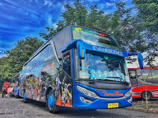 Bus Tiara Mas Jakarta